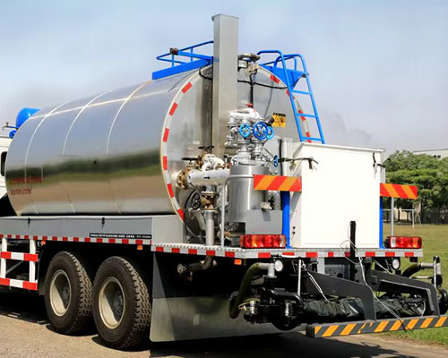 Bitumen Distributors hire